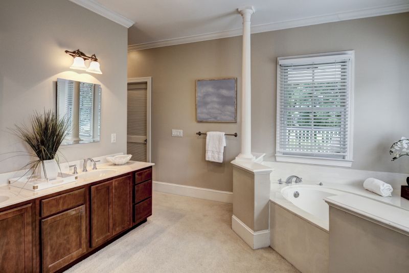 Luxurious Master Baths